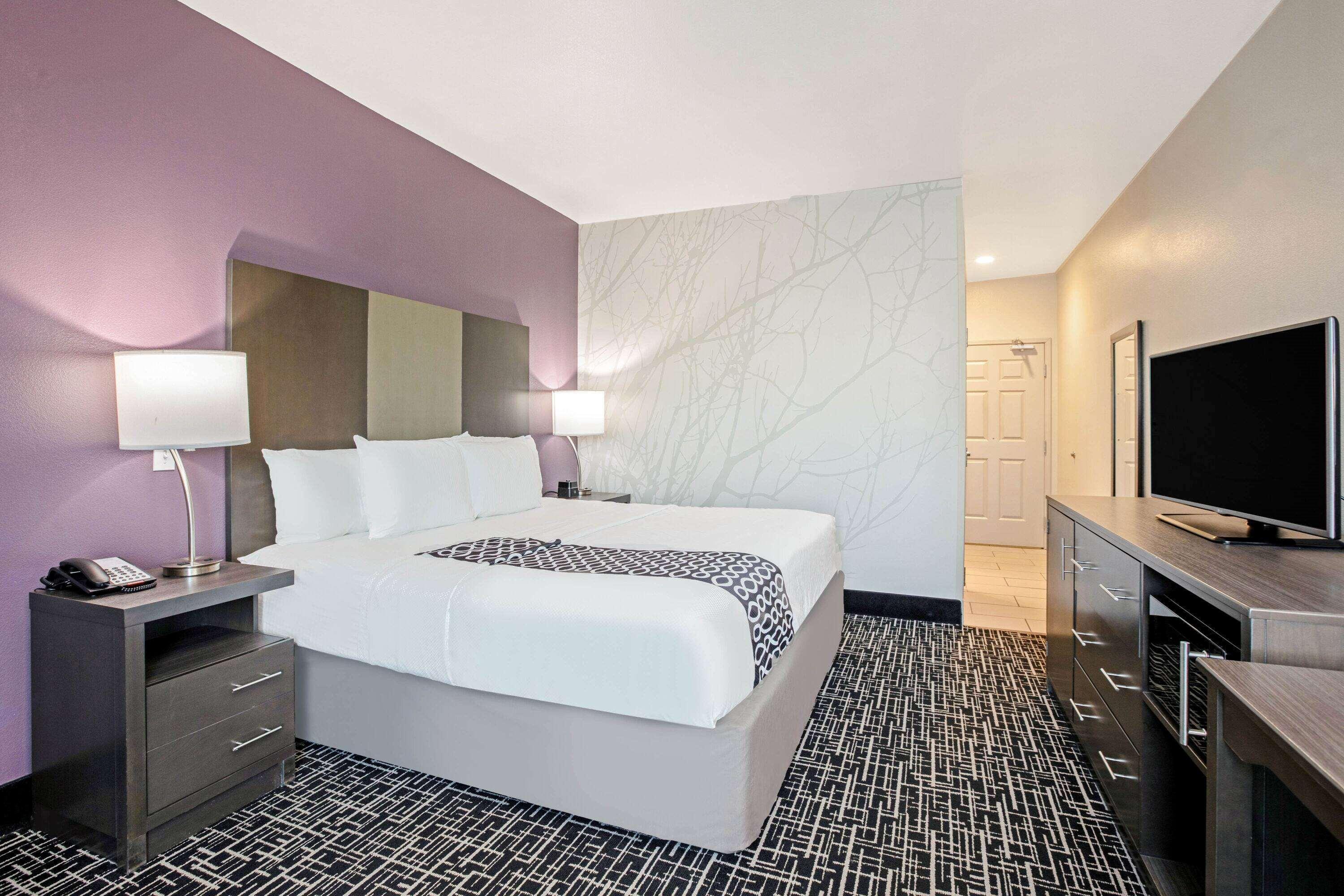 La Quinta By Wyndham Corpus Christi - Portland Hotel Exterior photo