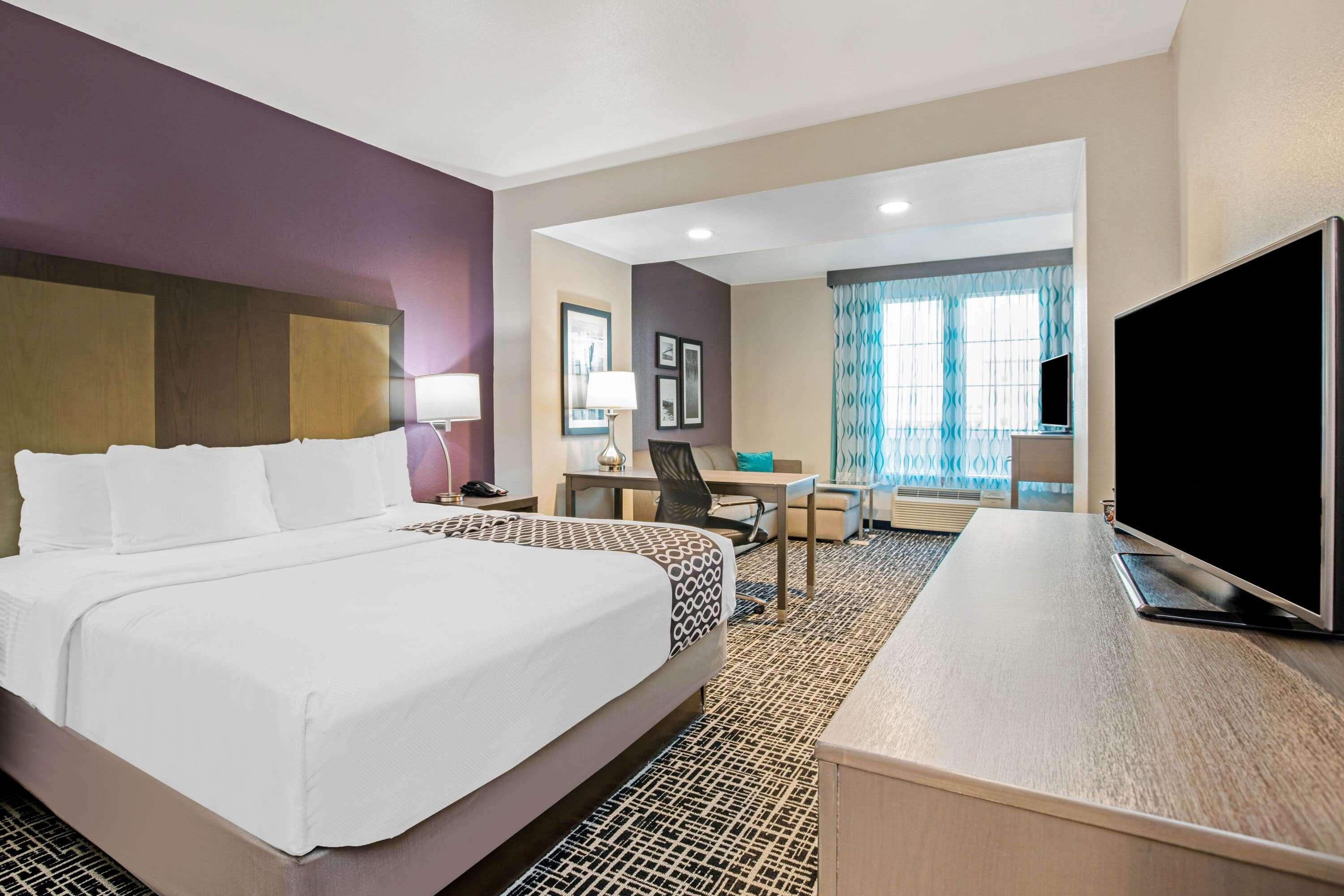 La Quinta By Wyndham Corpus Christi - Portland Hotel Exterior photo